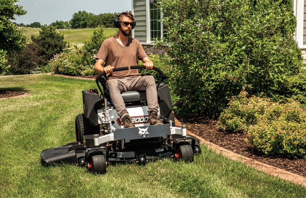 Bobcat Zero Turn Mowers bobcat-zt2000_2