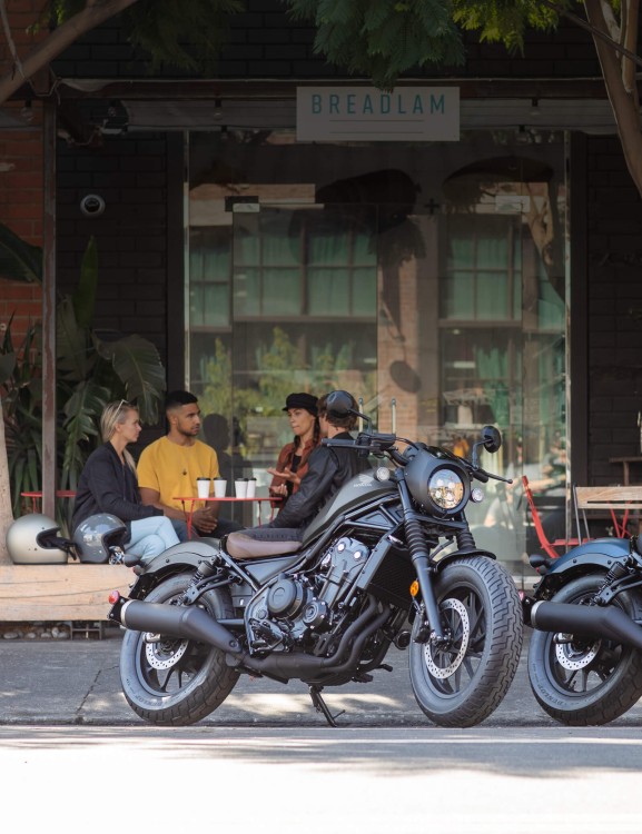 Exclusive 'S' Edition Features